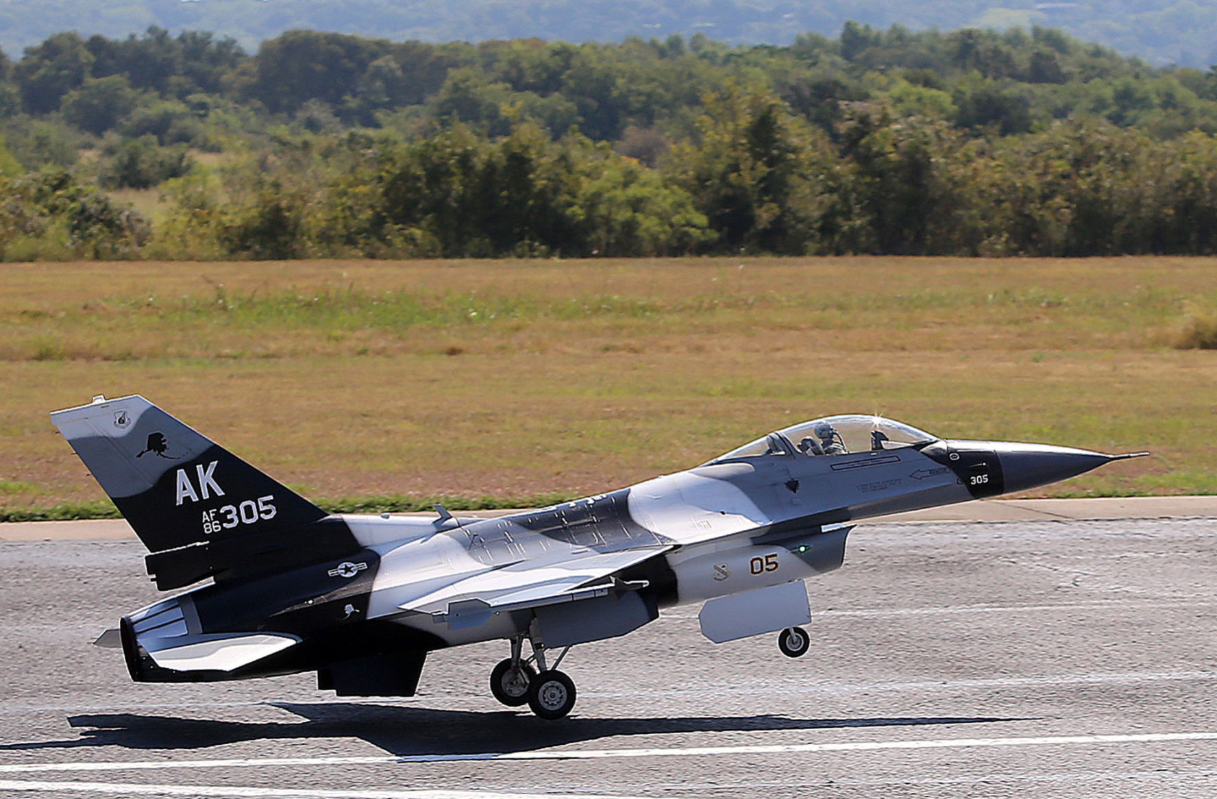 F-16